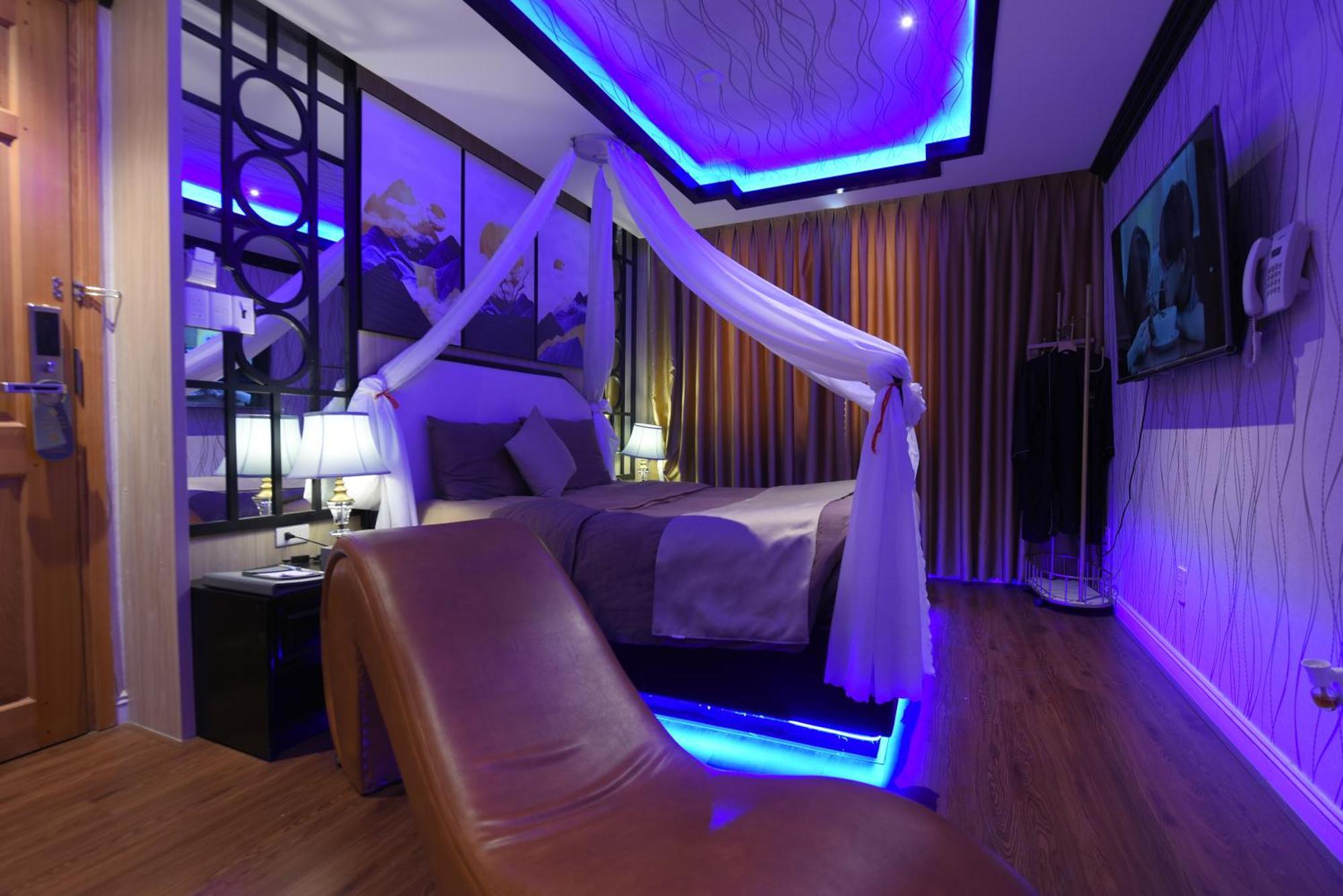 Hotel Chiic House 1 - Khach San Tinh Yeu à Đà Nẵng Extérieur photo