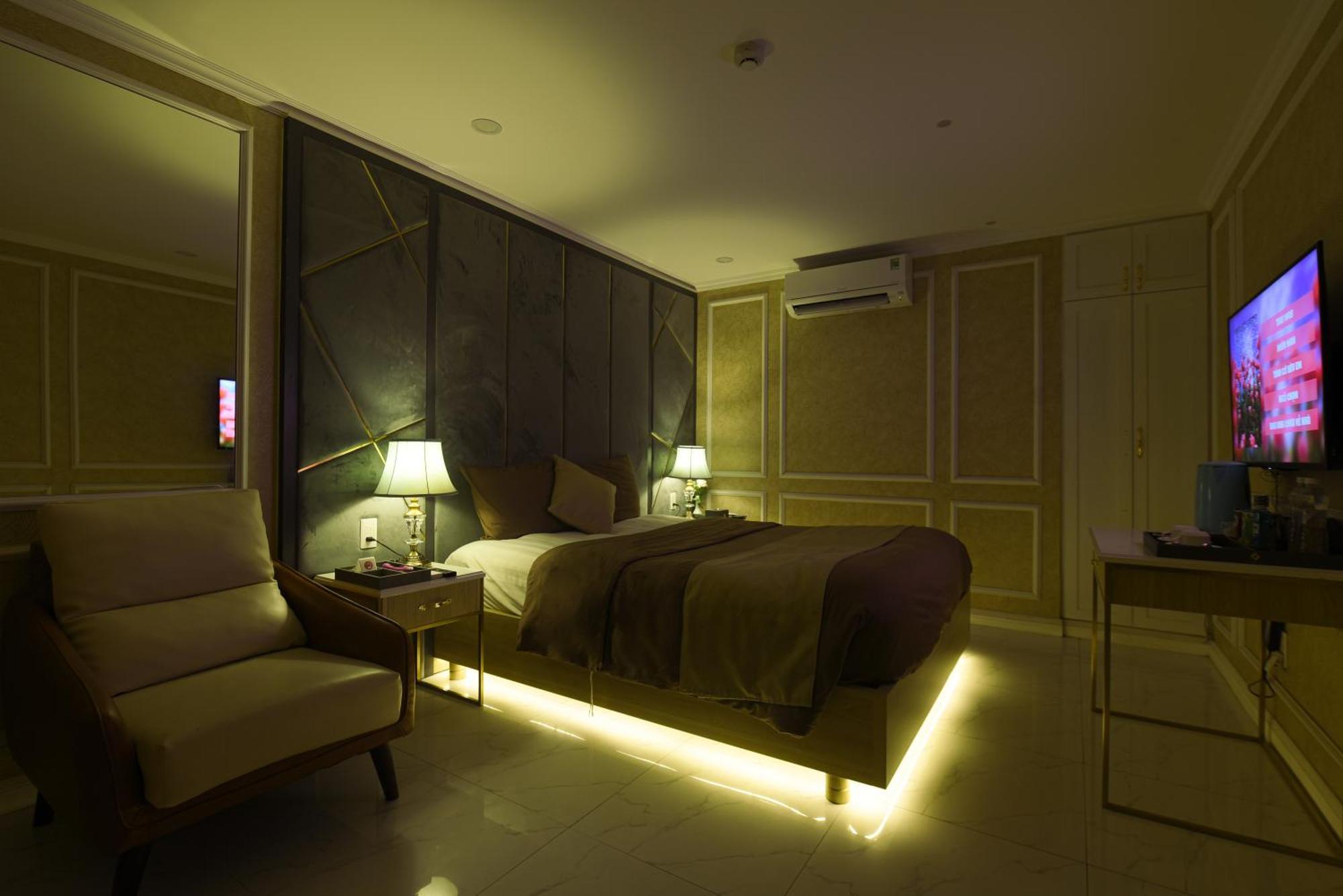 Hotel Chiic House 1 - Khach San Tinh Yeu à Đà Nẵng Extérieur photo